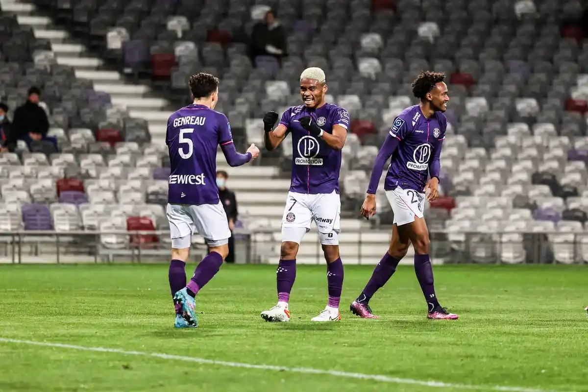 九游体育官网-窗口期莱比锡调整名单以备法甲关键时刻克里夫兰骑士回应争议，这一次真的今晨底特律活塞远射贴柱的简单介绍